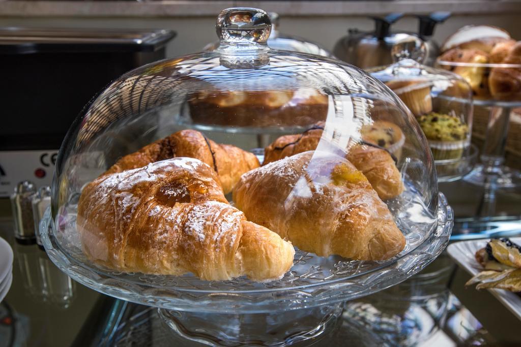 I Giardini Del Quirinale Bed & Breakfast Rome Exterior photo